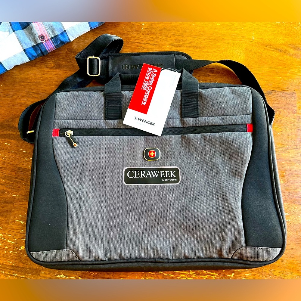 Wenger Swiss Laptop Slim Case Shoulder Bag